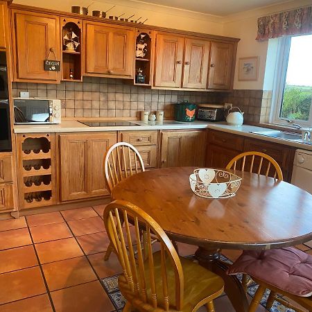 Вилла Charming 2 Bed House Near Rhoscolyn Discounts For Холихед Экстерьер фото