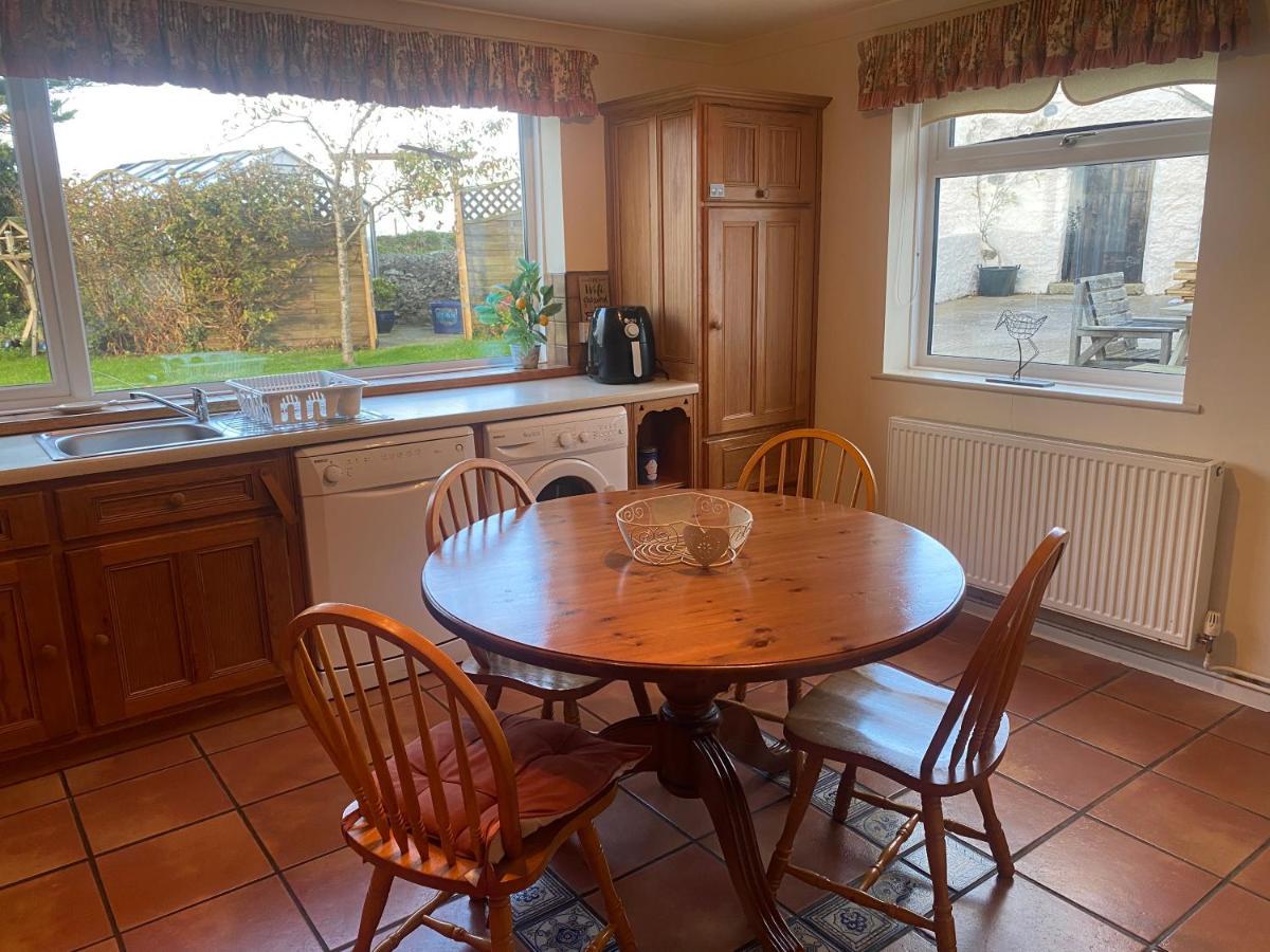 Вилла Charming 2 Bed House Near Rhoscolyn Discounts For Холихед Экстерьер фото